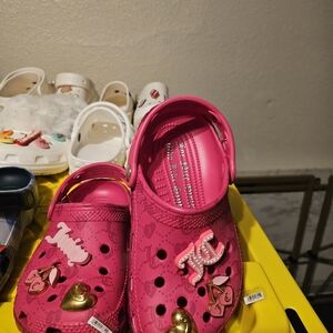 💕New With Tags Pink Classic X Juicy Couture Crocs!